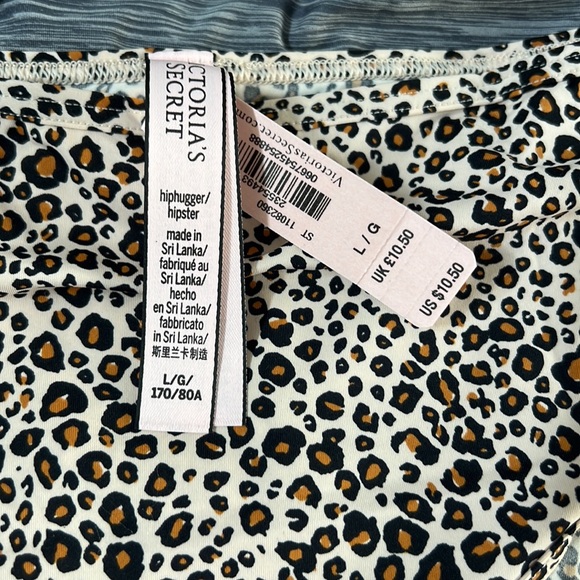 🌸NWT Victoria’s Secret Set of 5 Hiphugger Panties Multiple Colors Sz Large - Picture 2 of 8